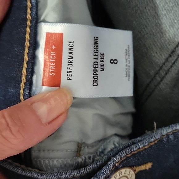 Express - Picture 4 of 4